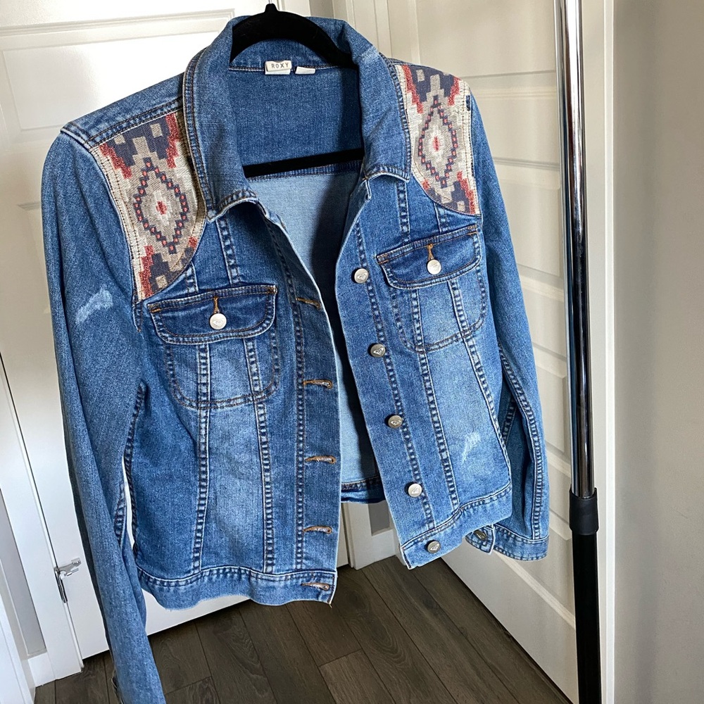 Roxy Jean Jacket (size large) with boho designs!